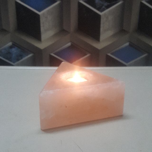 himalayan triangle candle holder